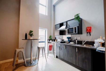 Platinum Mezzanine Suite - Photo 3