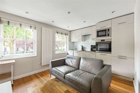 PETS FRIENDLY. EXCLUSIVELY MANAGED BY SAVILLS. A contemporary one bedroom flat close to Paddington station and Hyde Park - Photo 2