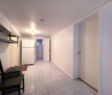For Lease - 9 Lamont Avenue Unit# Basement N, Toronto, Ontario - Photo 5