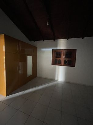 Location Appartement 2 pièces 55m² LE MOULE 97160 - Photo 1