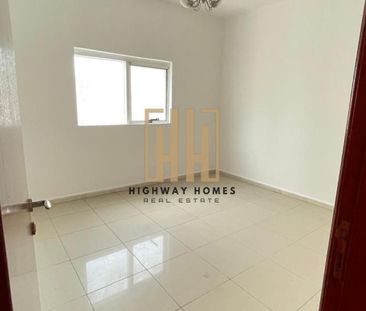 Spacious || Easy Exit to Dubai|| Family building - Photo 2