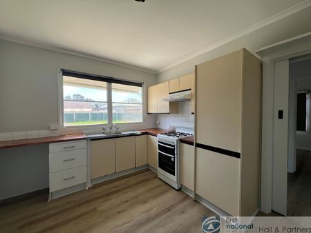 Freshly Renovated 3-Bedroom Home in Prime Location - Photo 5