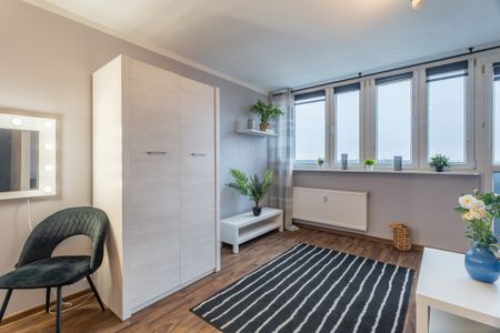 Kawalerka z pięknym widokiem blisko Centrum. - Zdjęcie 3
