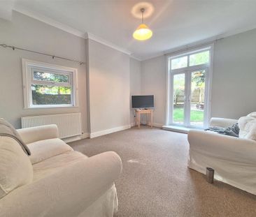 2 bedroom maisonette to rent - Photo 1