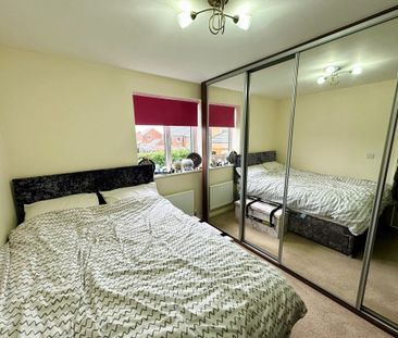 Alder Road, Leeds, Whinmoor - Photo 1