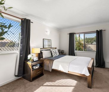 31 Wellcamp Street, Newtown - Photo 4