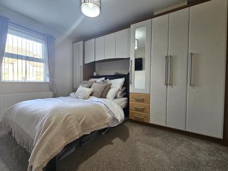 42 Millhouse Glen, Antrim, BT41 2UJ - Photo 3