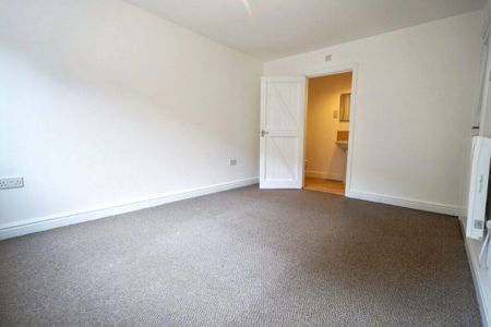 2 bedroom cottage to rent - Photo 2