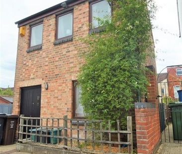 2 bedroom house to rent - Photo 1