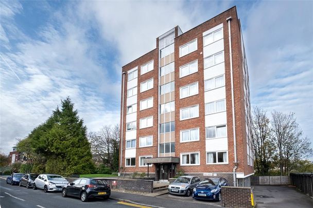 2 bedroom apartment to rent - Photo 1