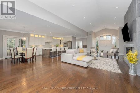 6752 CONCESSION 2 - Photo 2