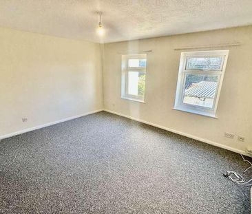 Pinmore, Frome, BA11 - Photo 2