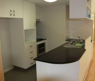 103/2 Masson St Turner, ACT 2612 - Photo 6