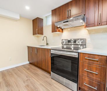 For Lease - 62 Summerlea Street, Markham, Ontario - Photo 2