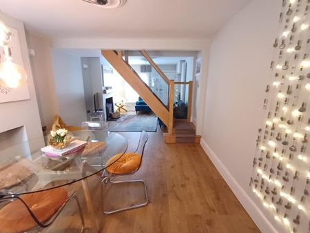 3 bedroom terraced house to rent - Photo 3