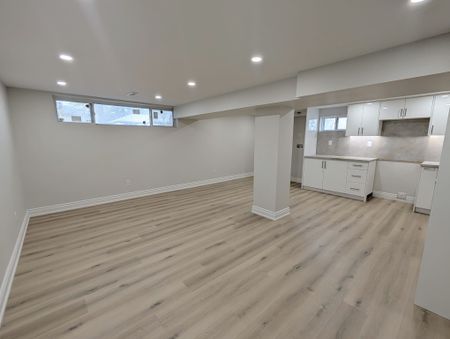 For Lease - 198 Cherrywood Drive Unit# BSMT, Newmarket, Ontario - Photo 3