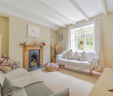 Pendarves, Camborne, Cornwall - Photo 1