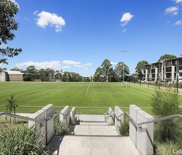 Prestigious Location Luxury Villa-like Garden Apartment - Photo 6