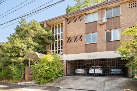 Stylish One-Bedroom Apartment Near Fitzroy Street & the Beach! - Photo 3