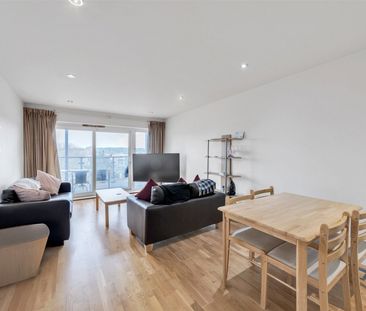 Heritage Avenue, London, NW9 flat to rent - Photo 1