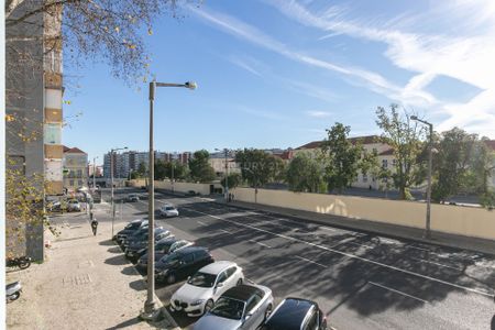 Apartamento T2 em Lisboa - Photo 2