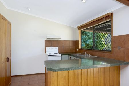 Beachside Living Made Easy - Photo 3