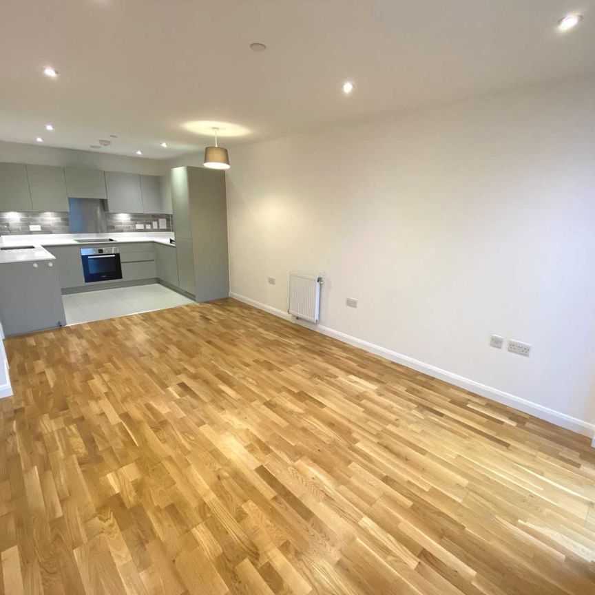 Price £1,495 pcm - Available 01/08/2026 - Unfurnished - Photo 1