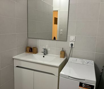 Location Appartement 2 pièces 44m² - Photo 5