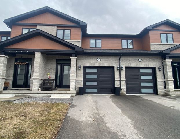 For Lease - 15 Primrose Crescent, Belleville, Ontario - Photo 1