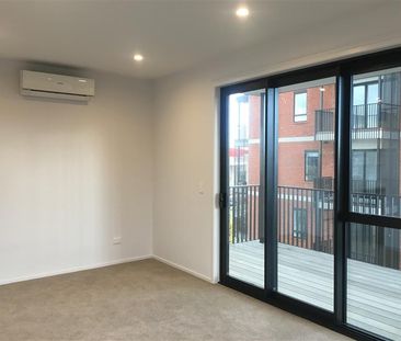 Property Management77 Hobsonville Point Road, Hobsonville - Apartme... - Photo 3