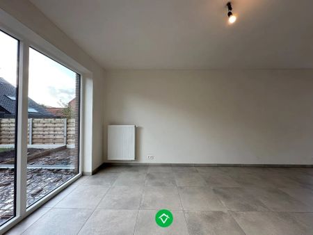 Moderne en lichtrijke nieuwbouwwoning met drie slaapkamers te Handzame (Kortemark) - Foto 3