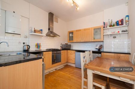 1 bedroom flat to rent - Photo 5