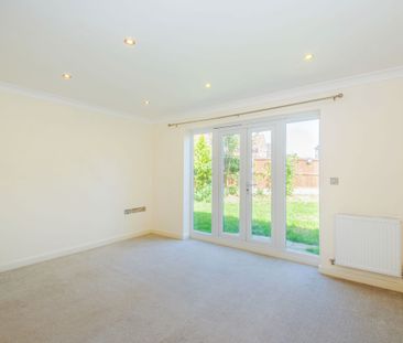 2 bedroom house to rent Abbitts Place, Glemsford, Sudbury, CO10 - Photo 2