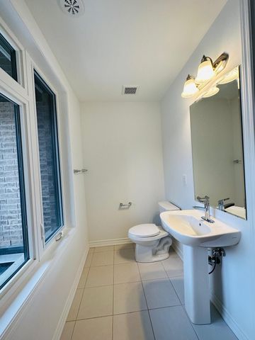 For Lease - 232 Keppel Circle, Brampton, Ontario - Photo 4