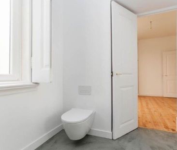 2 room luxury Apartment for rent in Estoril, Cascais, Lisbon - Photo 1