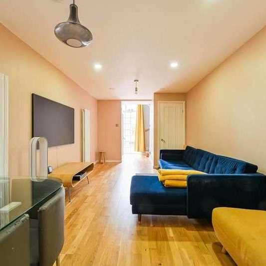 St Frideswides Mews, Poplar, E14 - Photo 1