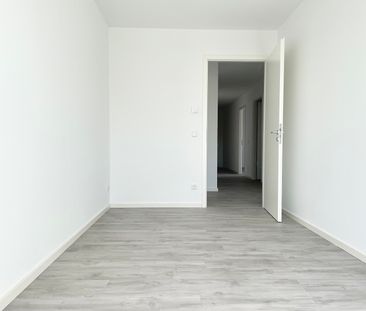 Neubau! 3-Zimmer-Wohnung mit Aufzug, Einbauküche und Tageslichtbad ... - Foto 4