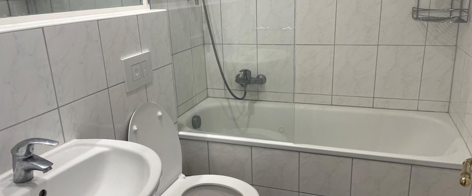 Charmante, möblierte 2-Zimmer-Wohnung - sofort bezugsfrei - Foto 1