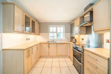 3 bedroom terraced house to rent - Photo 4
