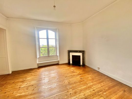A Louer - Nantes Cathedrale - Appartement Bourgeois 6 Pièces De 204.02 M² - Photo 1