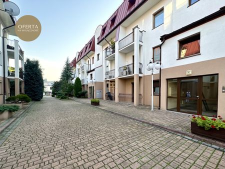 Przestronny apartament pięciopokojowy na wynajem - Zdjęcie 4