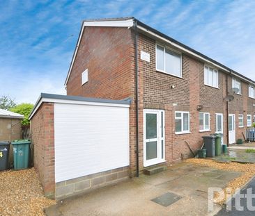 2 bedroom end of terrace house to rent - Photo 4