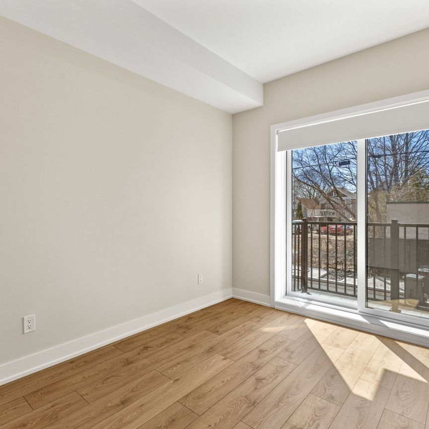 9 Rue Nicolet, #1 - Photo 1