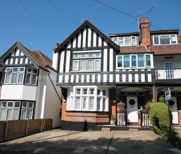 Ailsa Road, Westcliff On Sea - Photo 1