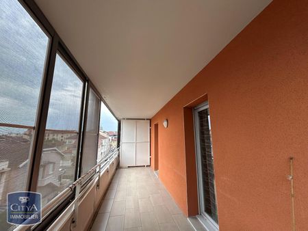 Location Appartement 3 pièces 56m² BOURG EN BRESSE 01000 - Photo 3