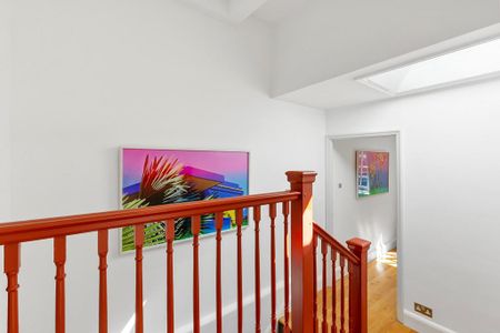 4 bedroom detached house to rent - Photo 2