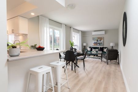 For Lease - 240 Ormond Drive Unit# B17, Oshawa, Ontario - Photo 2