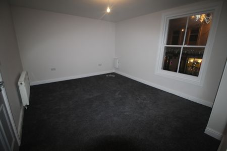 2 Bed Student Accommodation - Photo 4