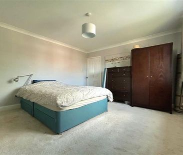 2 Bedroom Terraced To Let - Photo 4