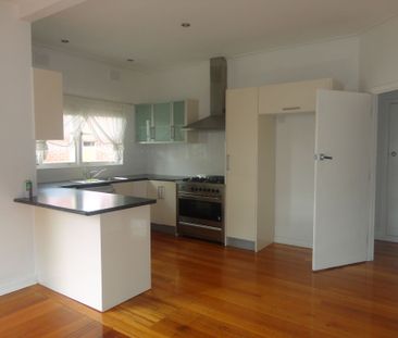 Spacious Two-Bedroom Home - Photo 5